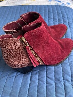 Vionic Burgundy Suede Ankle Booties with Textured Heel Accent